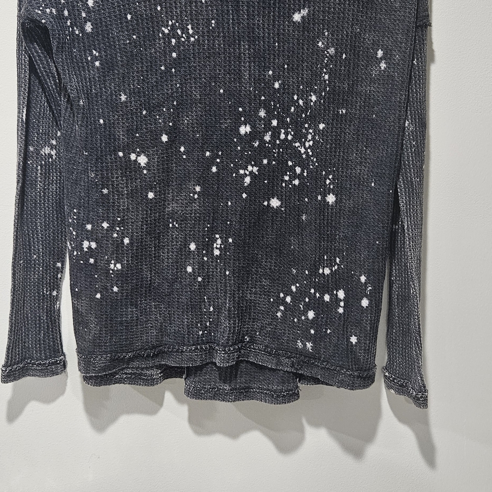 Black and White Women's Sweatshirt